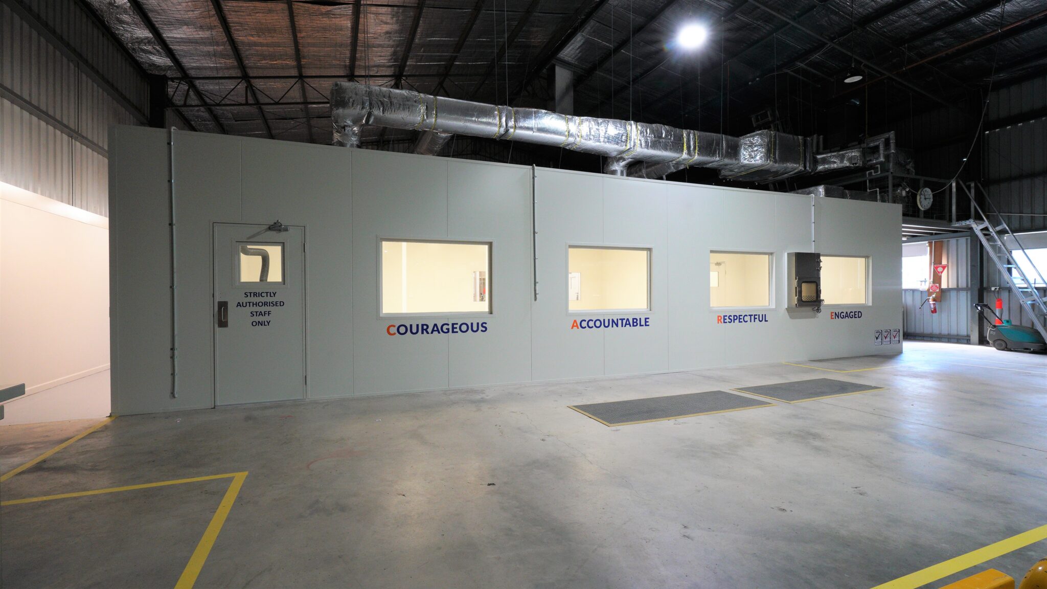 Cleanroom project for AME Systems Company by Heighton